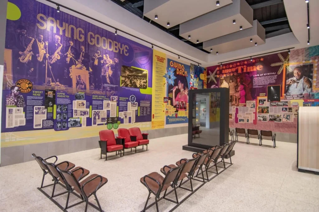 Eyehtu Heritage Hall